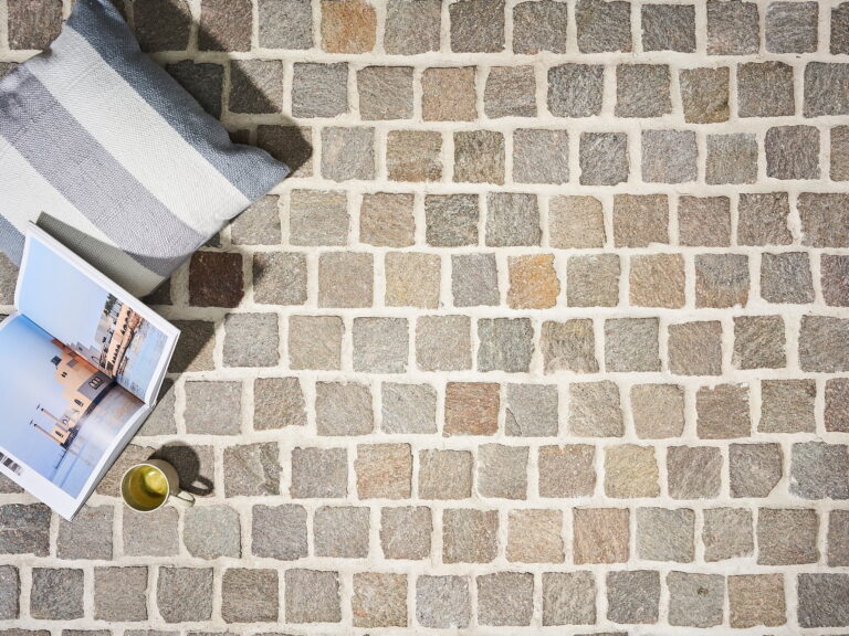 Italian Porphyry Cobblestones