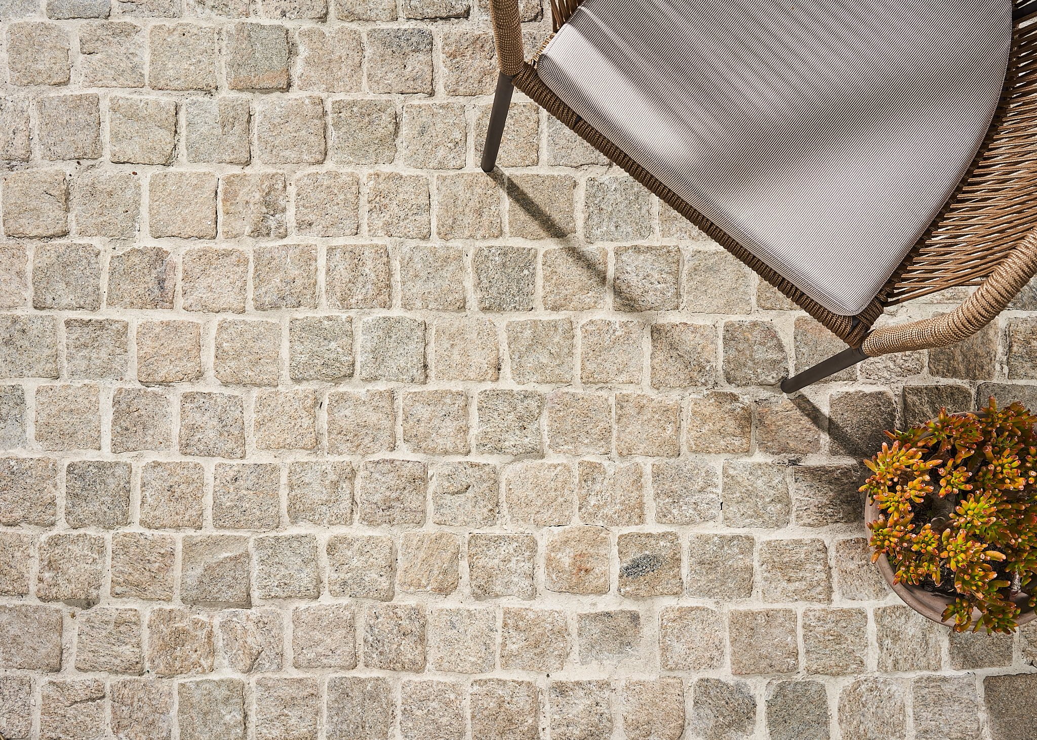 5 reasons to embrace granite cobblestones