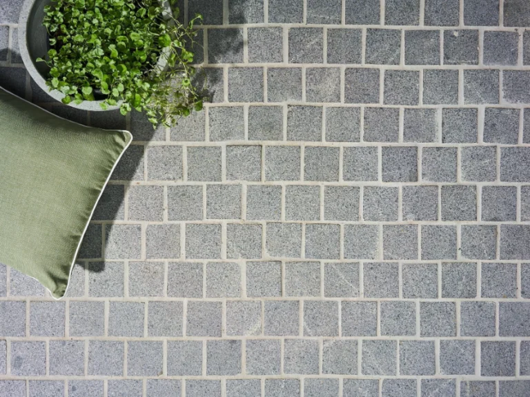 Regent Grey Exfoliated Cobblestones