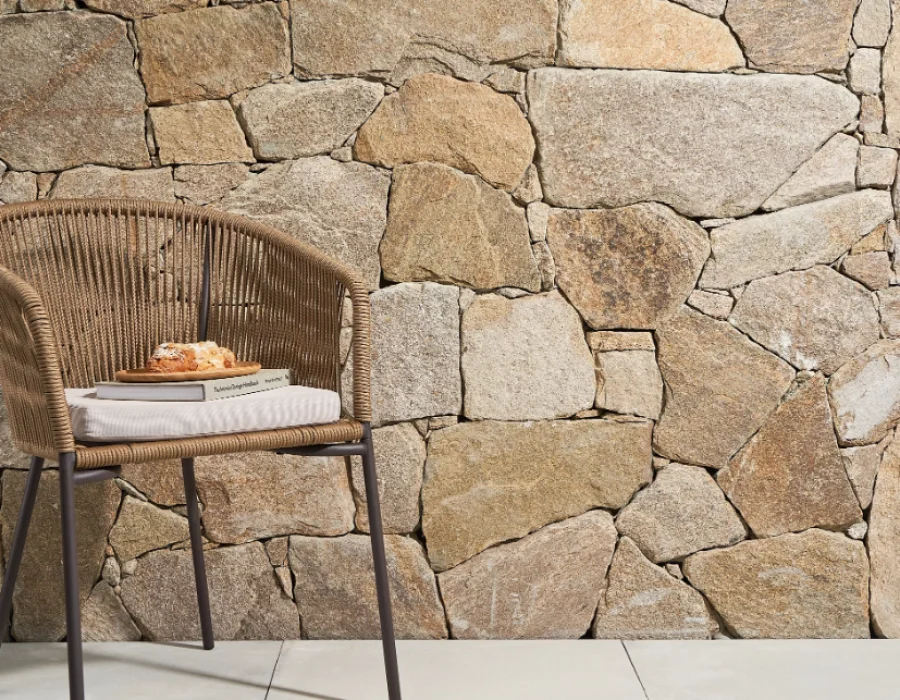 Leo natural stone wall cladding random pattern installation