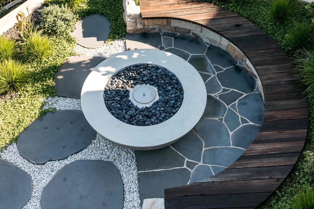Natural stone stepping stone design guide garden landscaping Australia