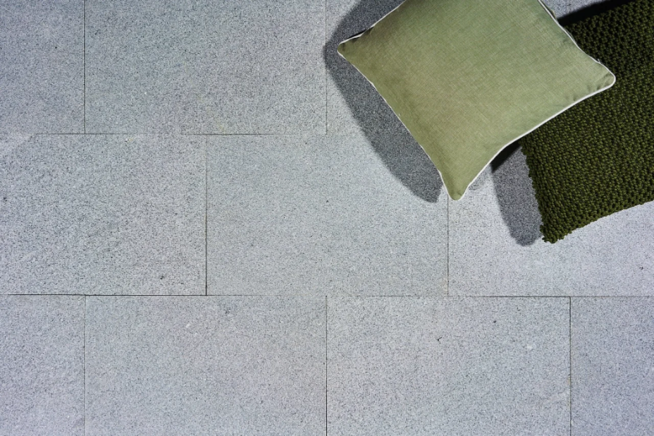 Steel-Grey_OPT